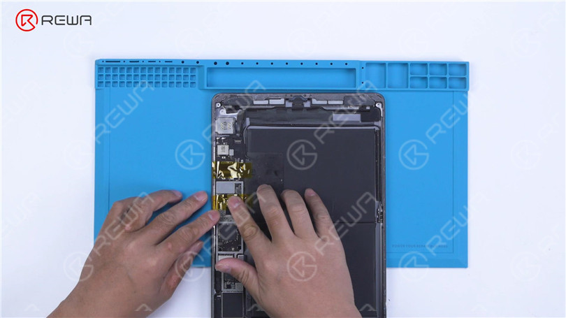 How to Fix iPad Touch Jumping/Glitching - Touch IC Replacement